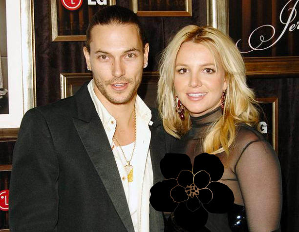 被亲爹监控13年,强迫服药和避孕,一代巨星正在世态炎凉中陨落