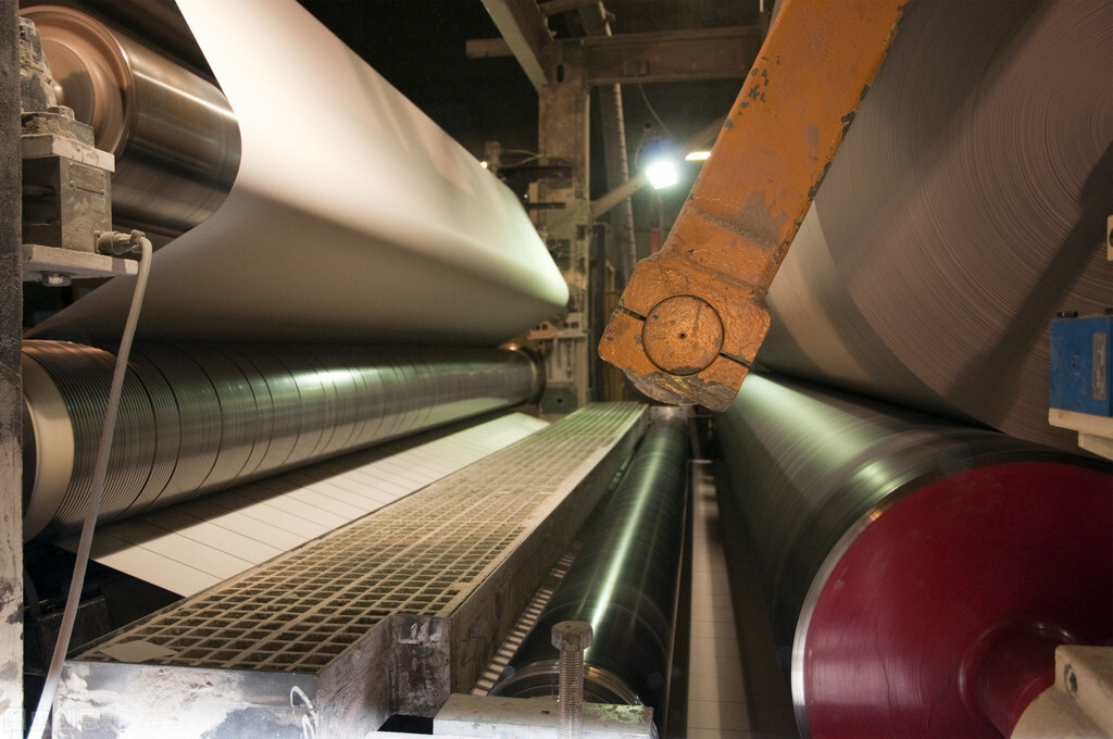 46号液压油跟68号导轨油能混加吗,抗磨液压油68号和46号有什么区别