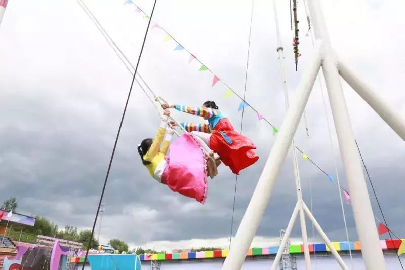 8月末，来龙井一起载歌载舞庆“丰收”！