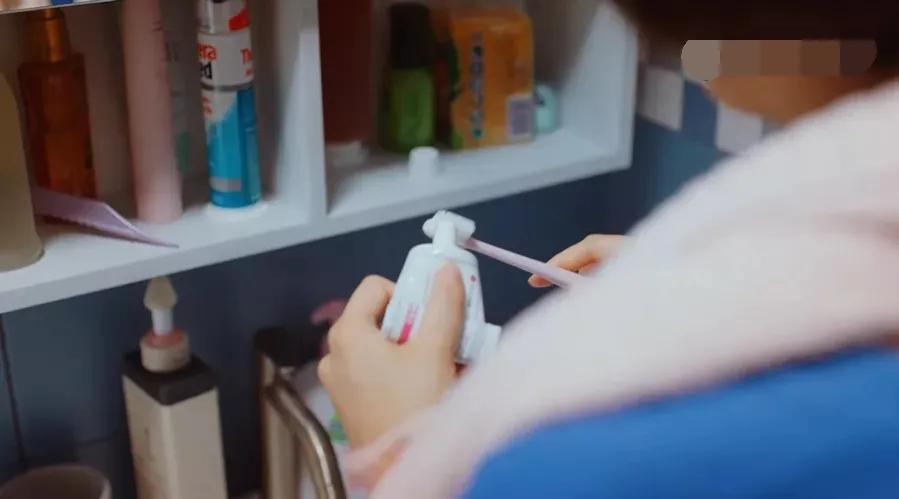 关晓彤现在的评价,关晓彤被网友热评