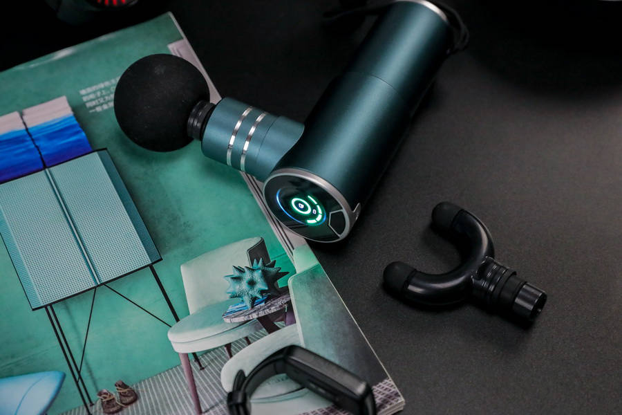 菠萝君智能筋膜枪,小体能大能量