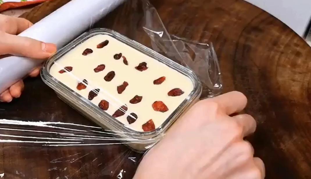 不用烤箱不用电饭煲做的酸奶蛋糕,电饭煲怎么做酸奶蛋糕简单又好吃