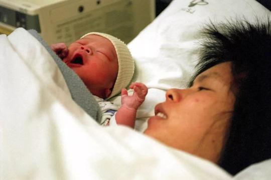 澳门回归老照片,珍贵老照片重现广州解放时刻