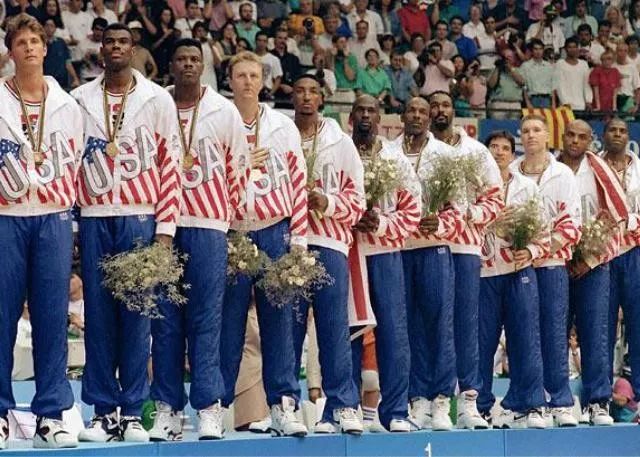 把nba带到中国的人,把nba带到中国