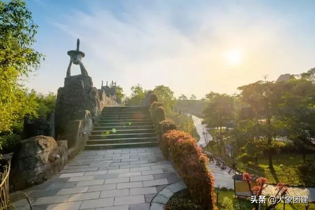 森波拉度假森林酒店,原始森林里的酒店