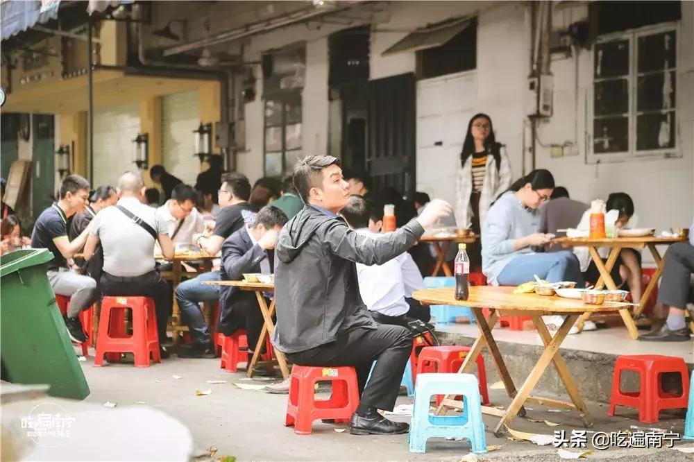 南宁14中附近有博白白切吗,十四中附近的博白餐馆