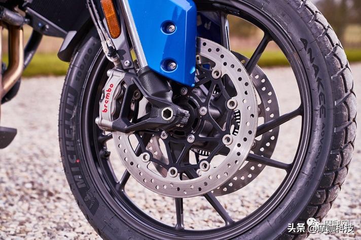 凯旋tiger850试驾视频最新款,2021款凯旋tiger