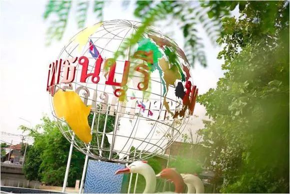 泰国曼谷吞武里大学怎么样？告诉你一个真实的她