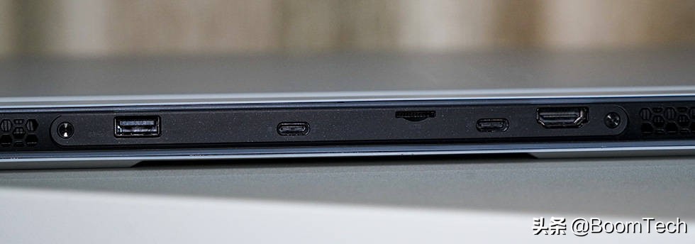 将4只风扇塞入厚度仅有16mm的纤薄游戏本内聊聊Alienwarex15R1