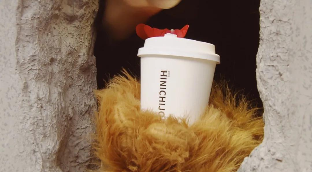 上海iapm熊爪咖啡,上海网红咖啡熊爪一天卖多少