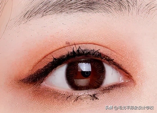 免胶睫毛保姆级教程,下睫毛怎么贴能放大双眼