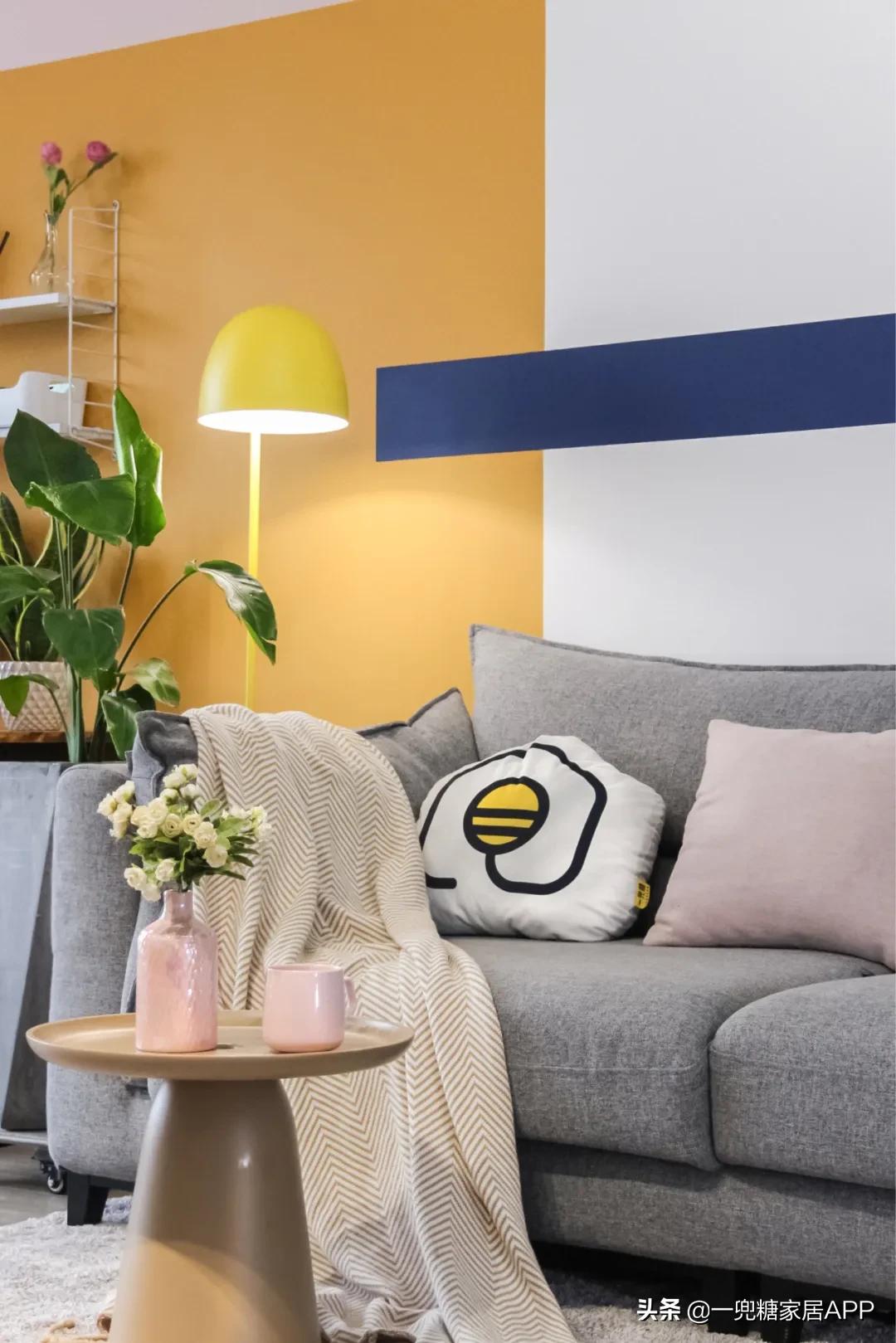 客厅既要装得好看又要装得实用,客厅装出高级感还省钱