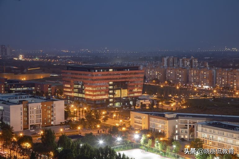 成都大学名字一览表,成都大学标志性图片