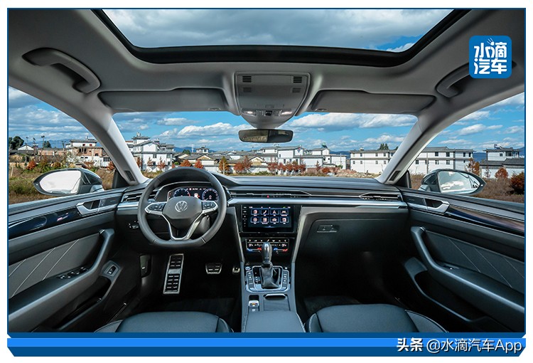 租跑车去旅游,租跑车云南自驾游