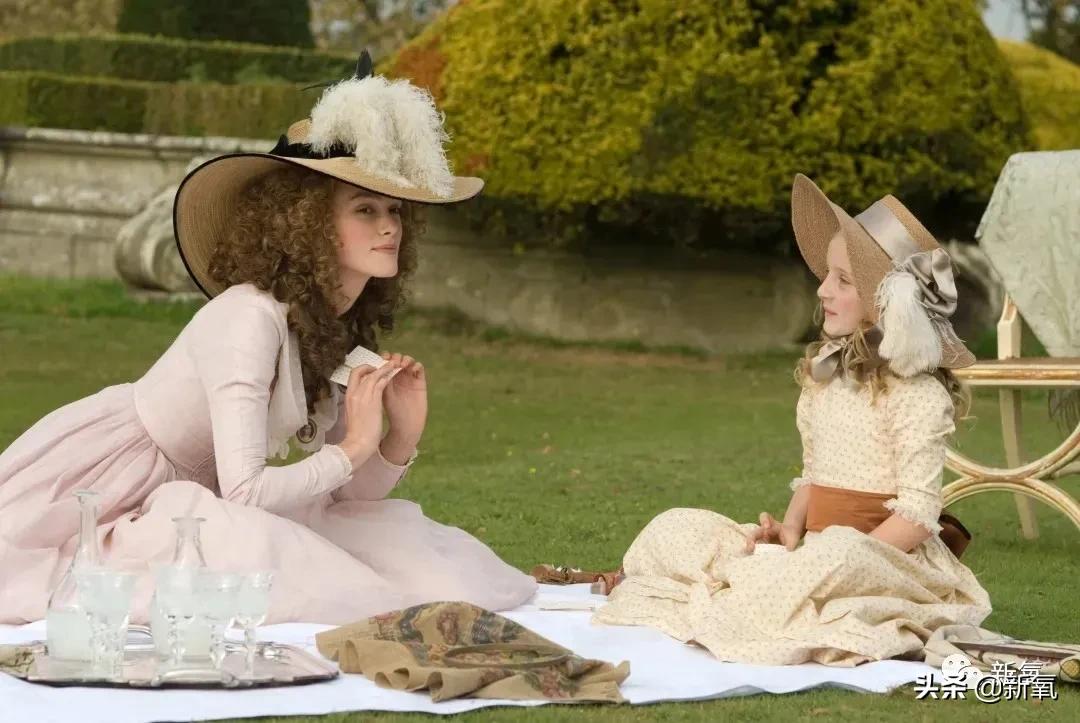 经典电影复古衣服,电影经典时装造型