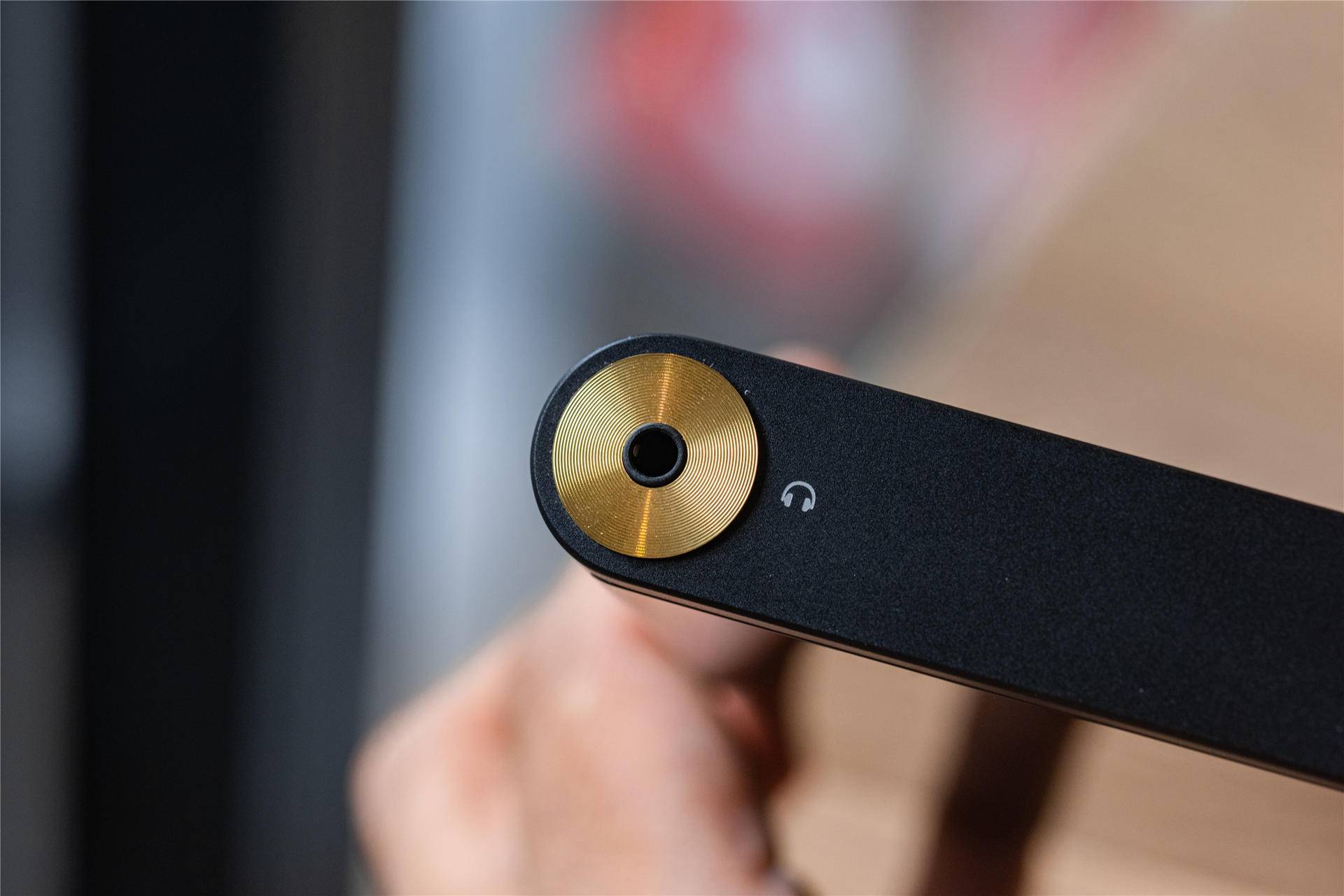 终将到来的万元户，简单说说山灵旗舰*放播**器M8