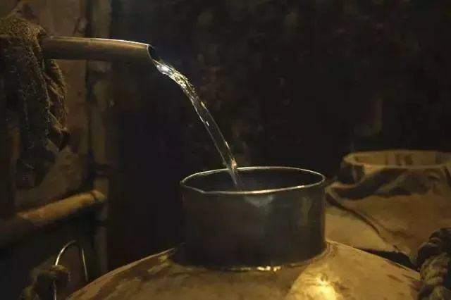 白酒出酒率怎么计算？物以稀为贵，出酒率越低酒质越好？