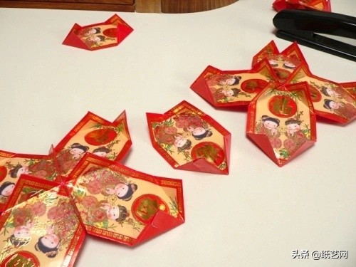 新年灯笼怎么做又简单又好玩,用红包做元宵节灯笼教程