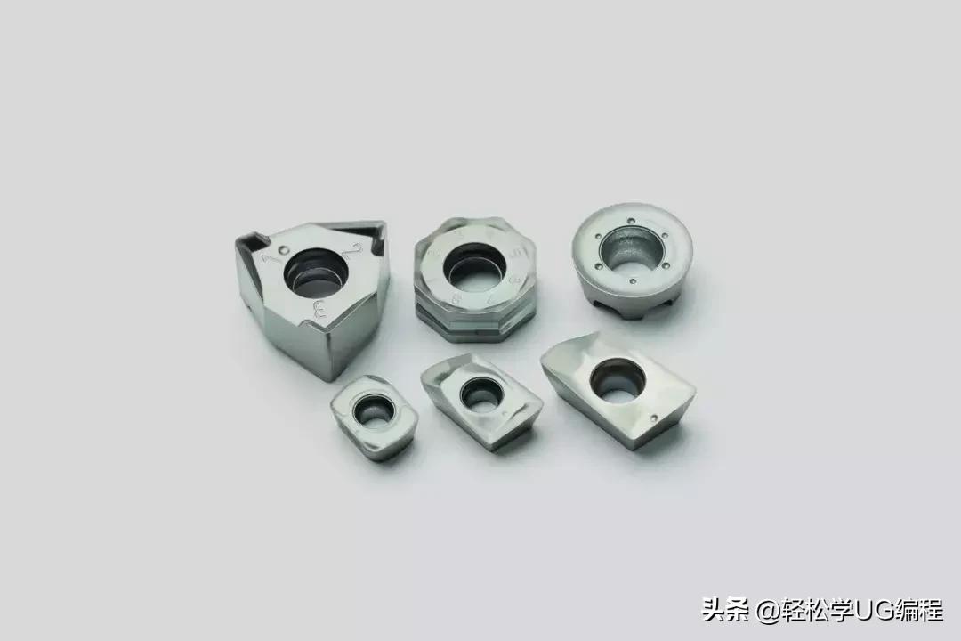 能抗1万度高温的材料,能抗住100亿温度的钢铁