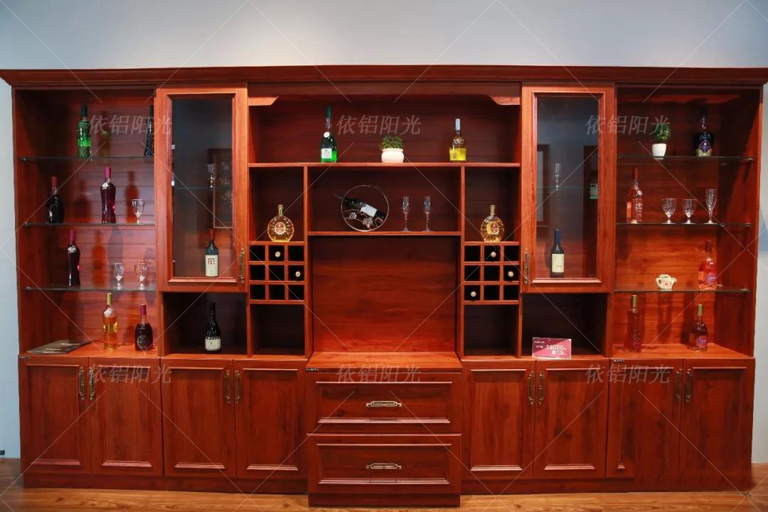 全铝家具经济耐用又环保,全铝家具被市场淘汰