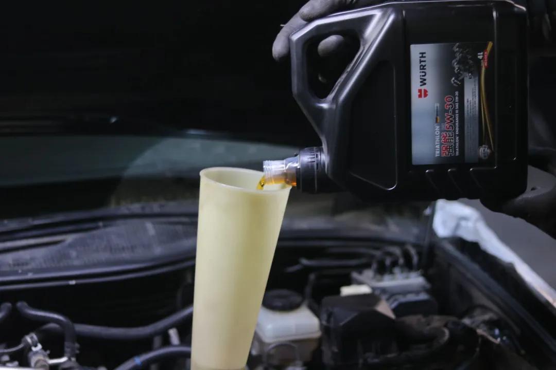 老车翻新：翻新05年残破的雷克萨斯LS430，百万老车，满血复活