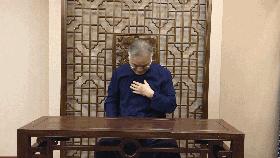 颈椎病千万别做这动作,颈椎病患者千万不要做这个动作