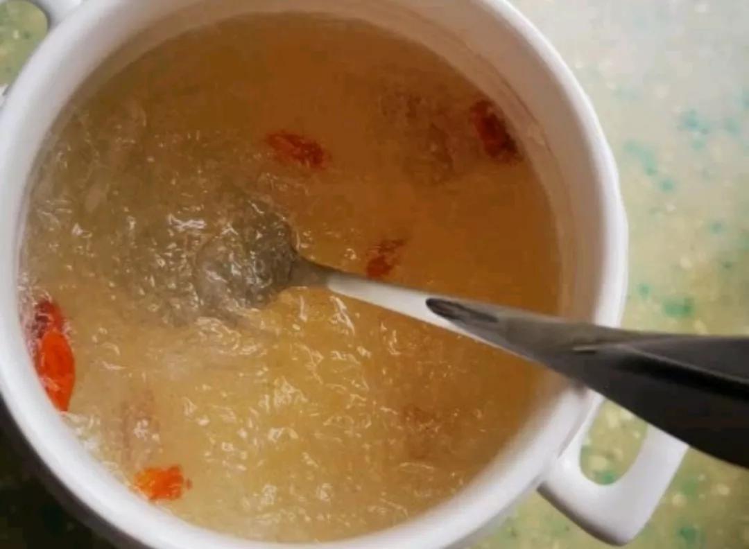 燕窝没有黑毛是好燕窝还是差燕窝,买到次品燕窝