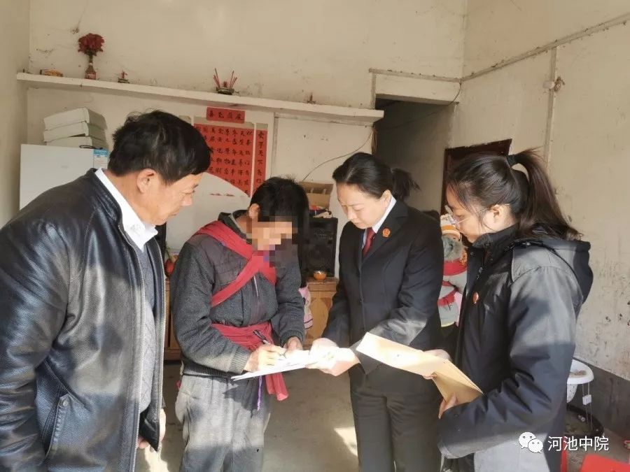 被家暴向哪个机构申请人身保护令,妇女遭家暴应怎样申请人身保护令