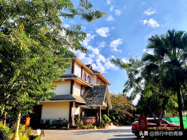 西双版纳景洪城攻略 (西双版纳景洪告庄夜市美景)