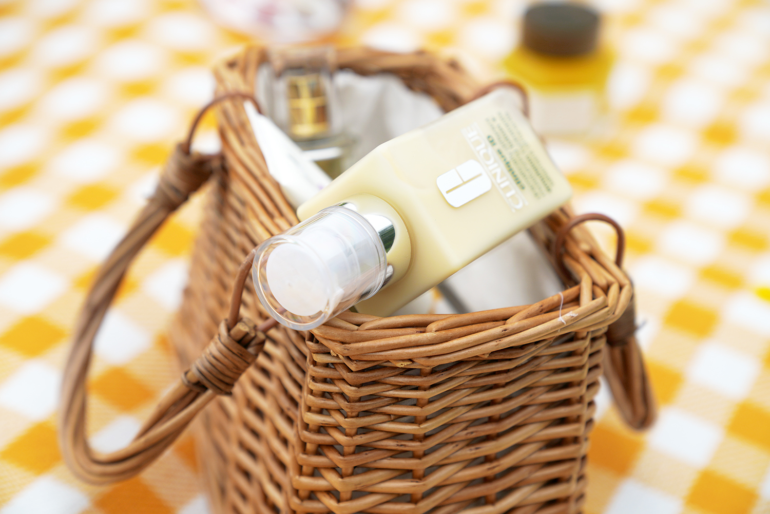 黄橙绿颜色的手账,夏天色彩手账图片