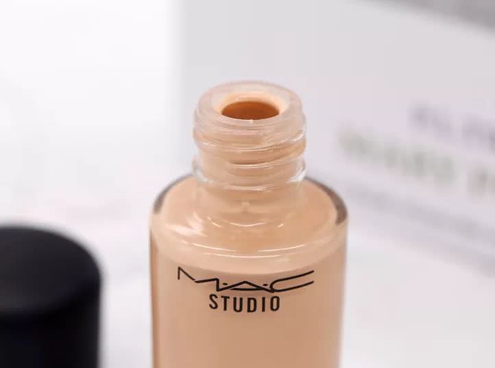 粉底液推荐颜究所,大牌粉底液真实测评