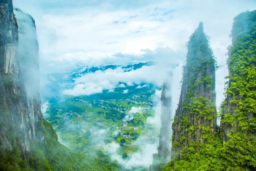 适合夏天去旅游的自驾路线,适合夏季的自驾游路线推荐