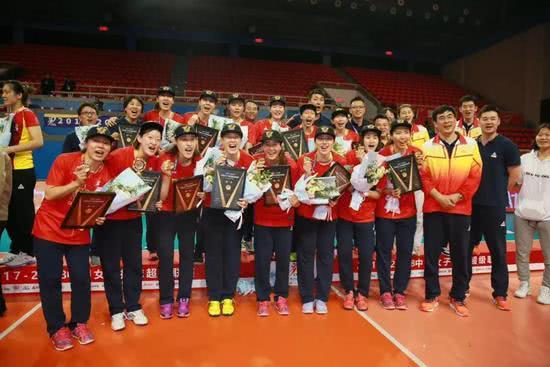 天津女排vs恒大女排,中国有名的足球俱乐部