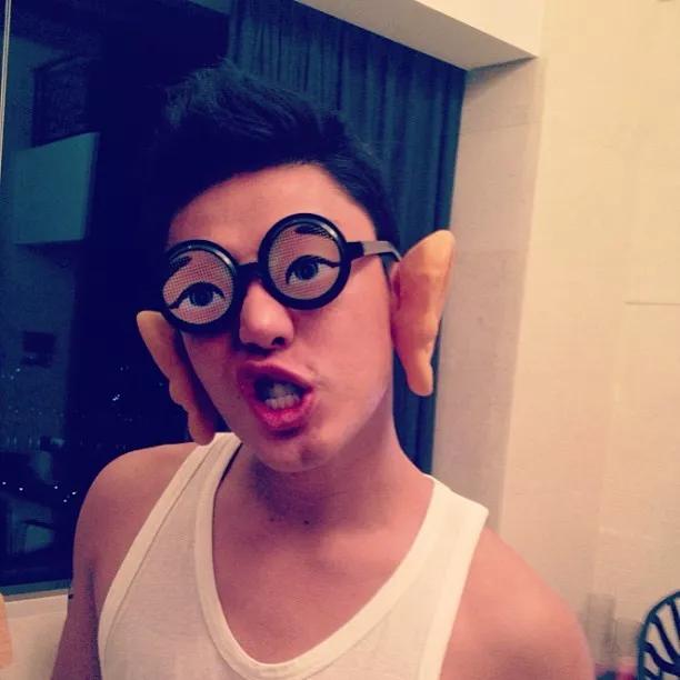 他是燃烧的戏疯子,更是进击戛纳的男神