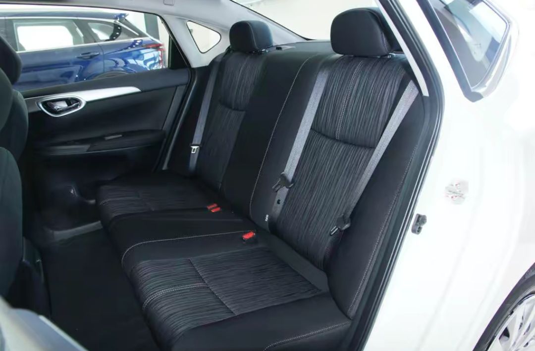 轩逸经典1.6xe舒适版是哪年,轩逸经典1.6xe舒适版是几代