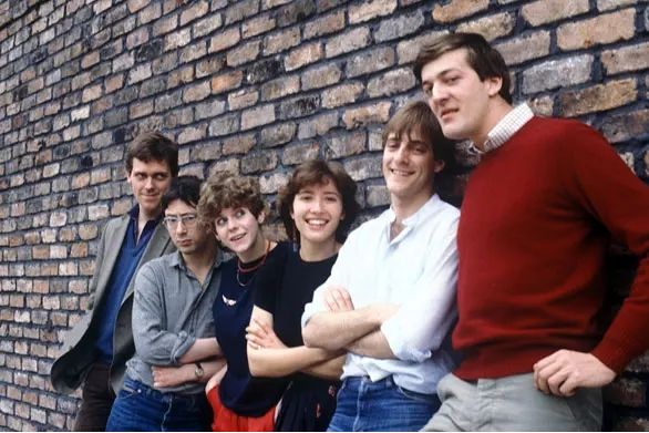 为什么欧美演员素质高,为什么欧美男演员普遍高大