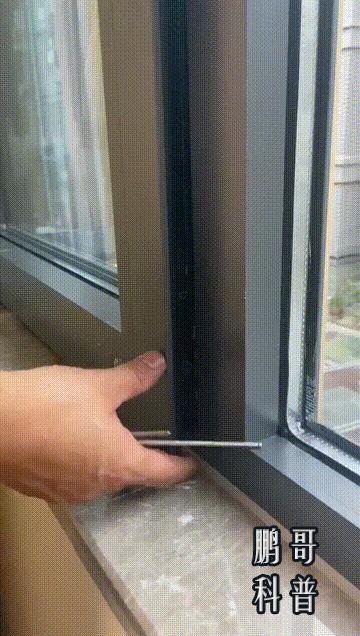 门窗锁坏了有什么办法可以锁住,窗户门把手关不严怎么办