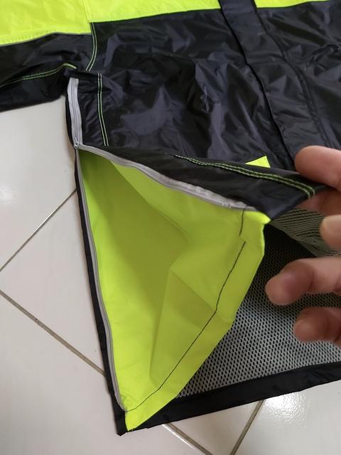 开箱体验，全新雨衣SOLSR-5运动型两件式骑行雨衣