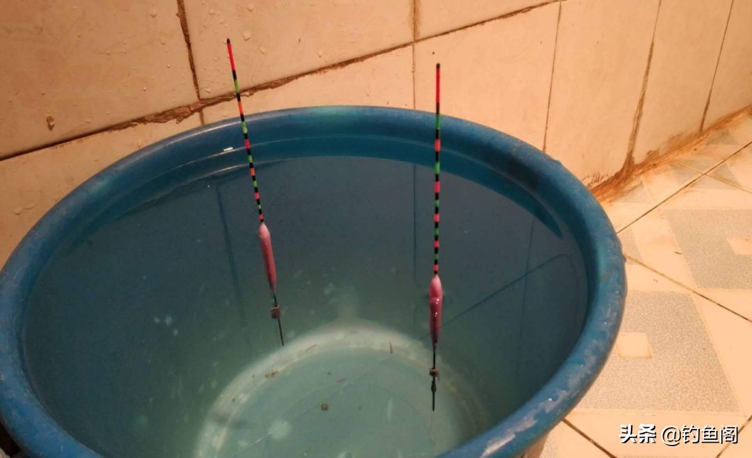 浮漂的好坏对钓鱼的影响,浮漂顶部破损会进水吗