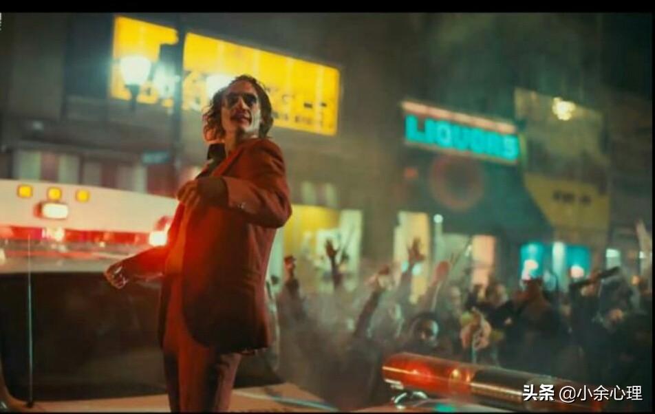 小丑的内心都暗藏着什么,小丑是怎么了解人性的