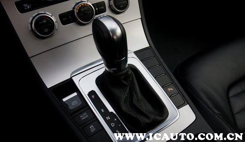 双离合本质上是自动挡还是手动挡,pdk双离合和dsg双离合的区别