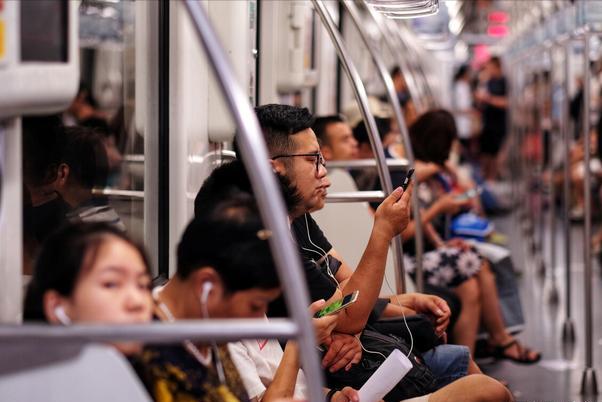 手机实体店生意惨淡如何自救,手机卖场生意惨淡