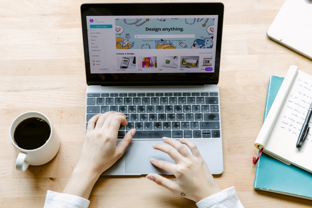 有的人为什么打字一段一段的打,打字慢如何教你快速打字