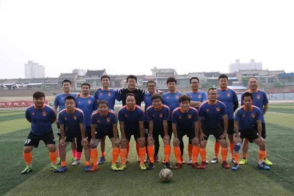 龙乘云势而腾之九天,人得天时以幸乎三生!兴平7080足球队赋!