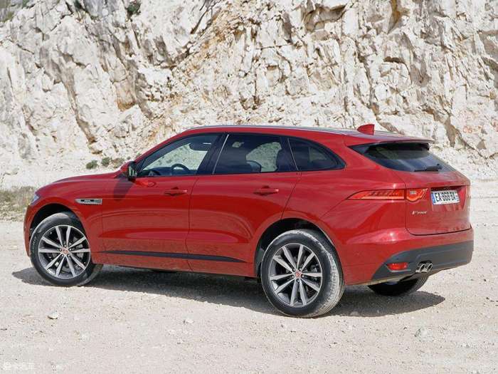 2017款JaguarXE35tAWDR-Sport评论：爪子已经出局了