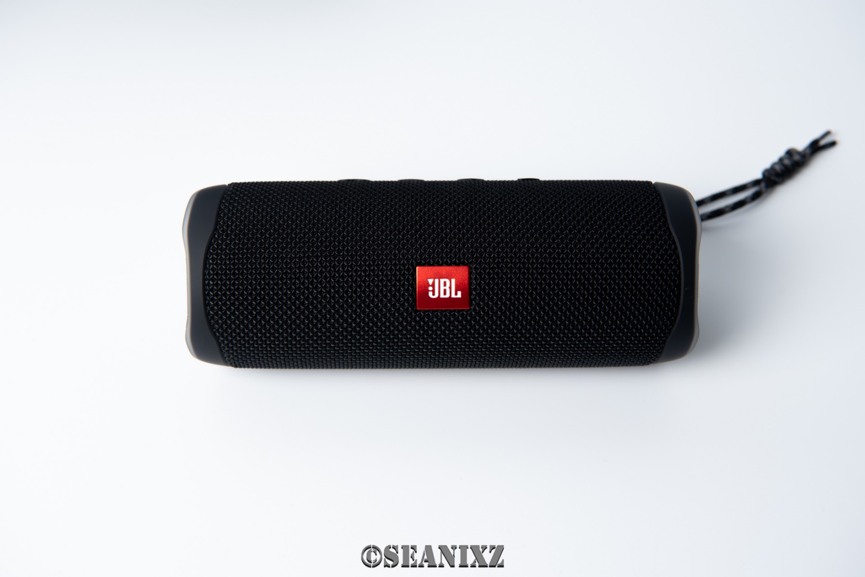 jbl万花筒5代便携蓝牙音箱开箱,jblflip5华强北