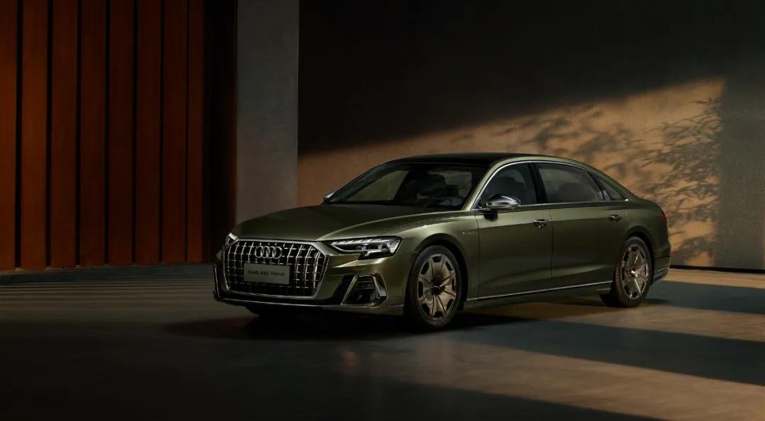 奥迪a8l45tfsi落地价,奥迪a8l2023款大改款