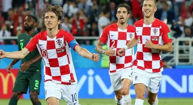 任选9场胜负彩18150期预测,老荔枝22022期足彩推荐