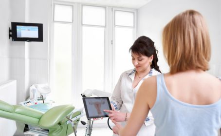 宫颈癌“初期”，子宫发出3次“警告”，不止是简单的妇科炎症