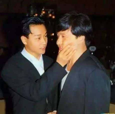 朋友圈里最珍贵的绝版照片！没有之一！